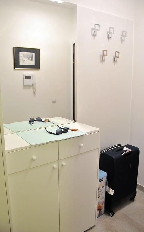 Nikos Studio Apartment Budva
